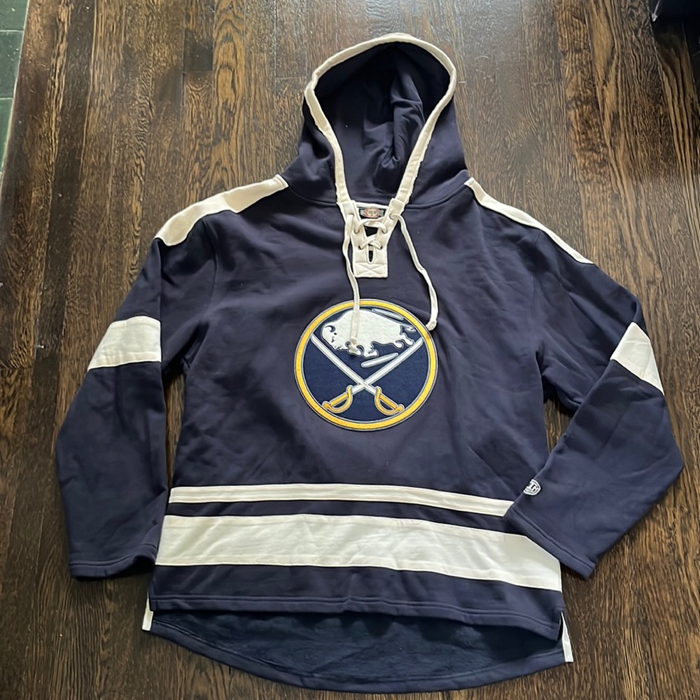 Lace-up Sabre’s hoodie